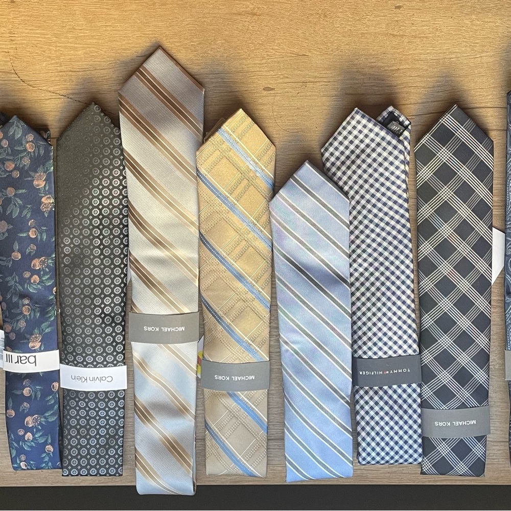 Michael kors,Calvin Klein, bar and other ties